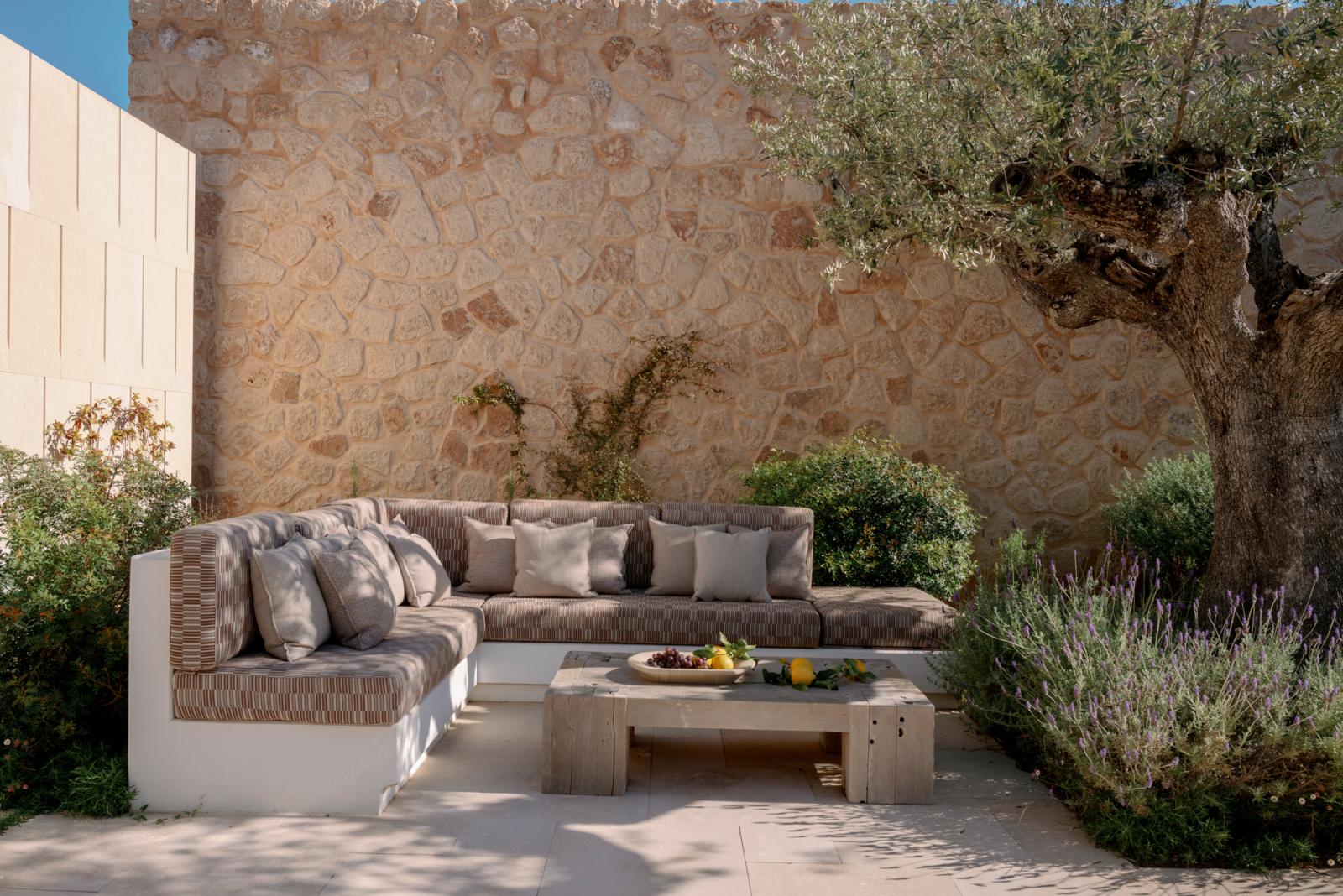 2wP2W_ibiza-luxury-villa-for-sale-jaime-romano-southwest-webres_87_.jpg