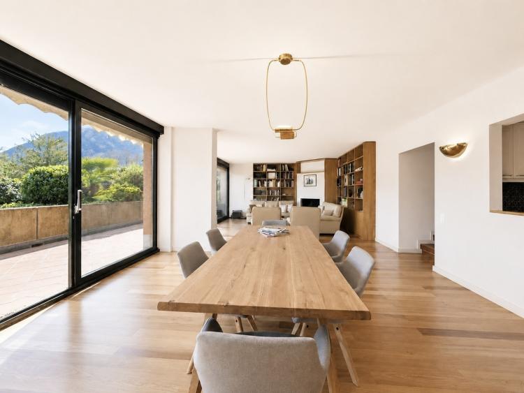 Collina d'Oro, Lugano: 3.5-room apartment with terraces and a garden