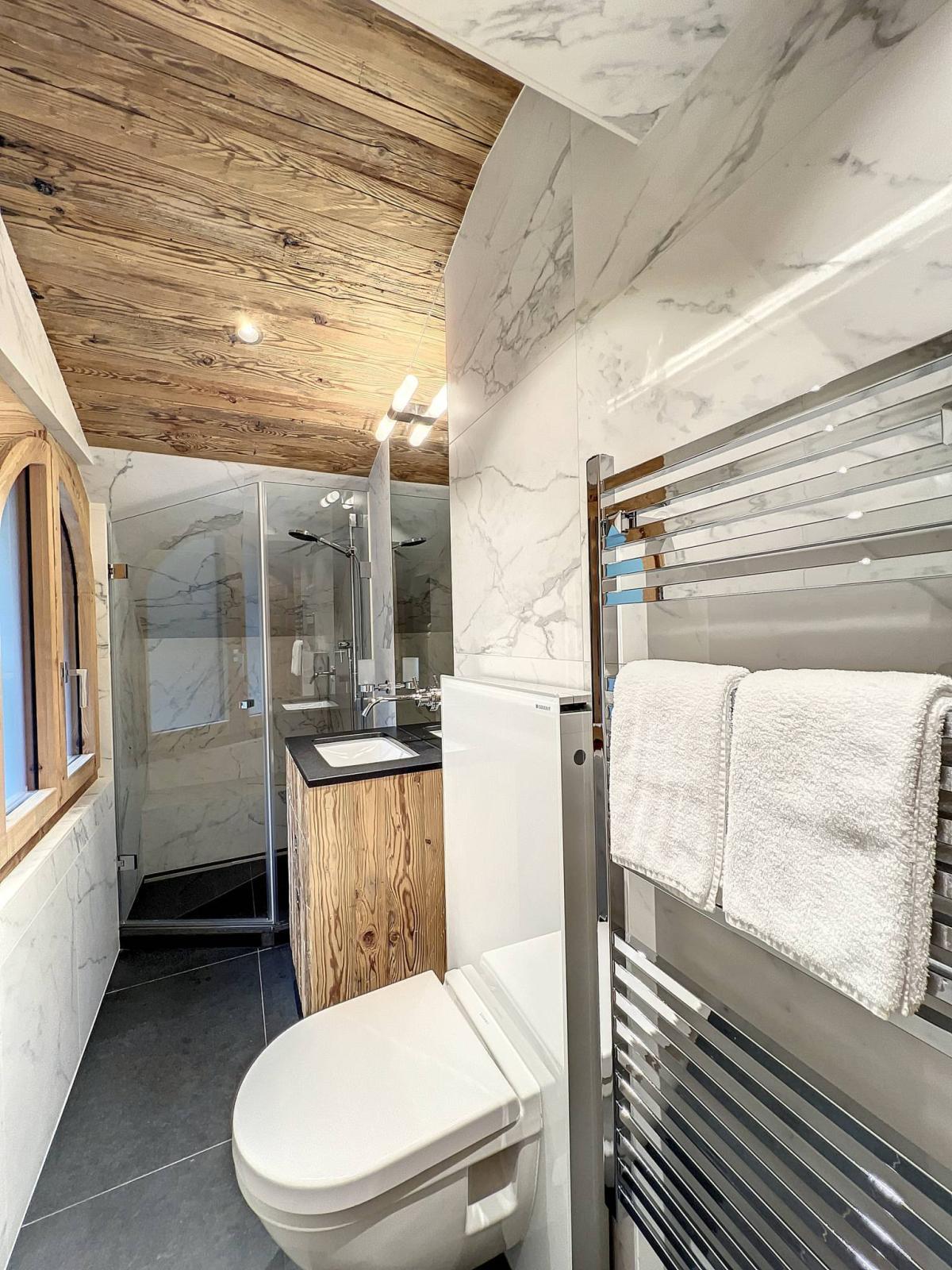 3KKqy_kaban-bien-5133280-6ace7cb07c71a573143053.jpg