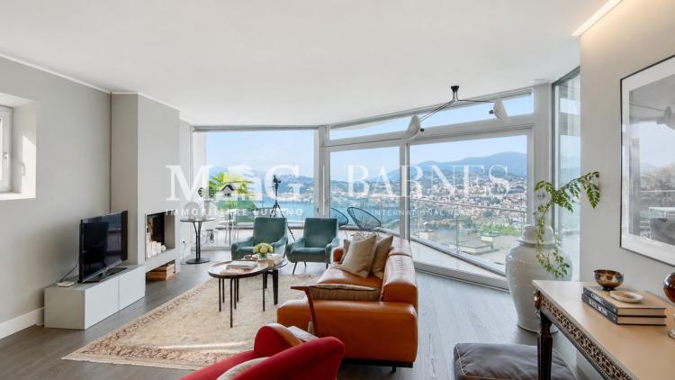 Lugano, Castagnola: Modern villa with swimming pool and lake view