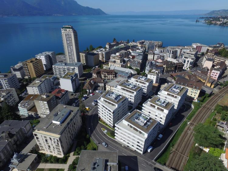 Modern and bright 4.5 room apartment in the city center of Montreux 