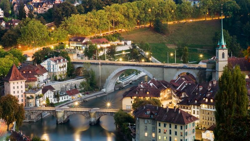 Live in Bern