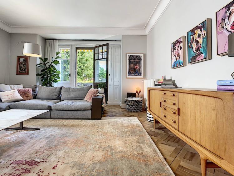 City center of Lausanne - Early 20th century bourgeois apartment