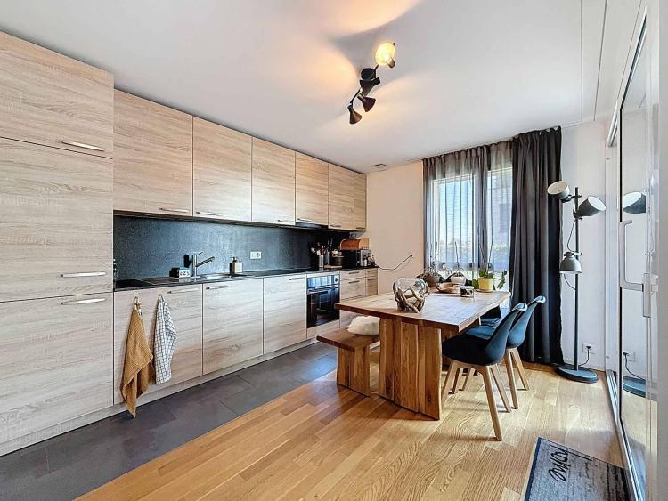 Charming 2.5-room apartment with garden