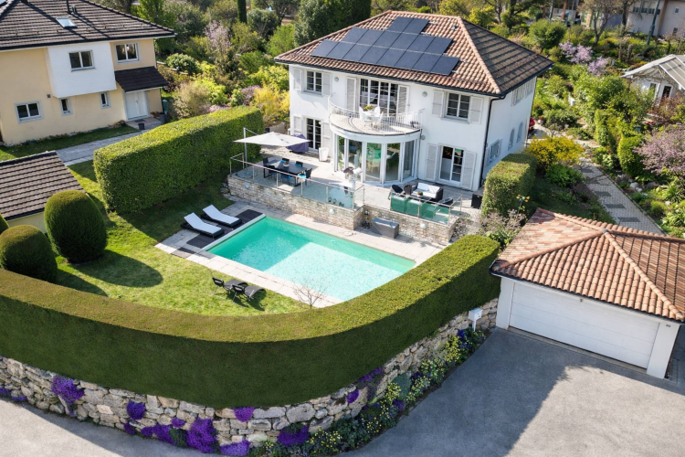 Villa individuelle de standing avec piscine et sauna