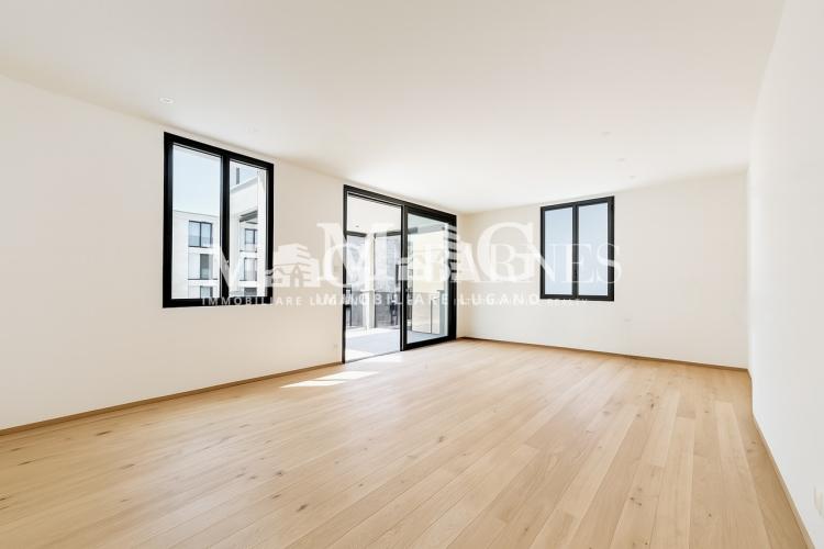 Lugano Centro: 4.5-room renovated apartment near the lake