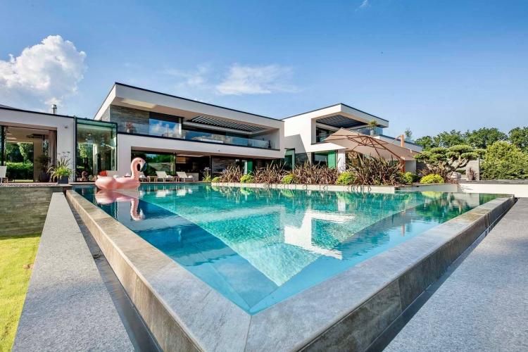 Exceptional Property: A Perfect Blend of Architectural Artistry