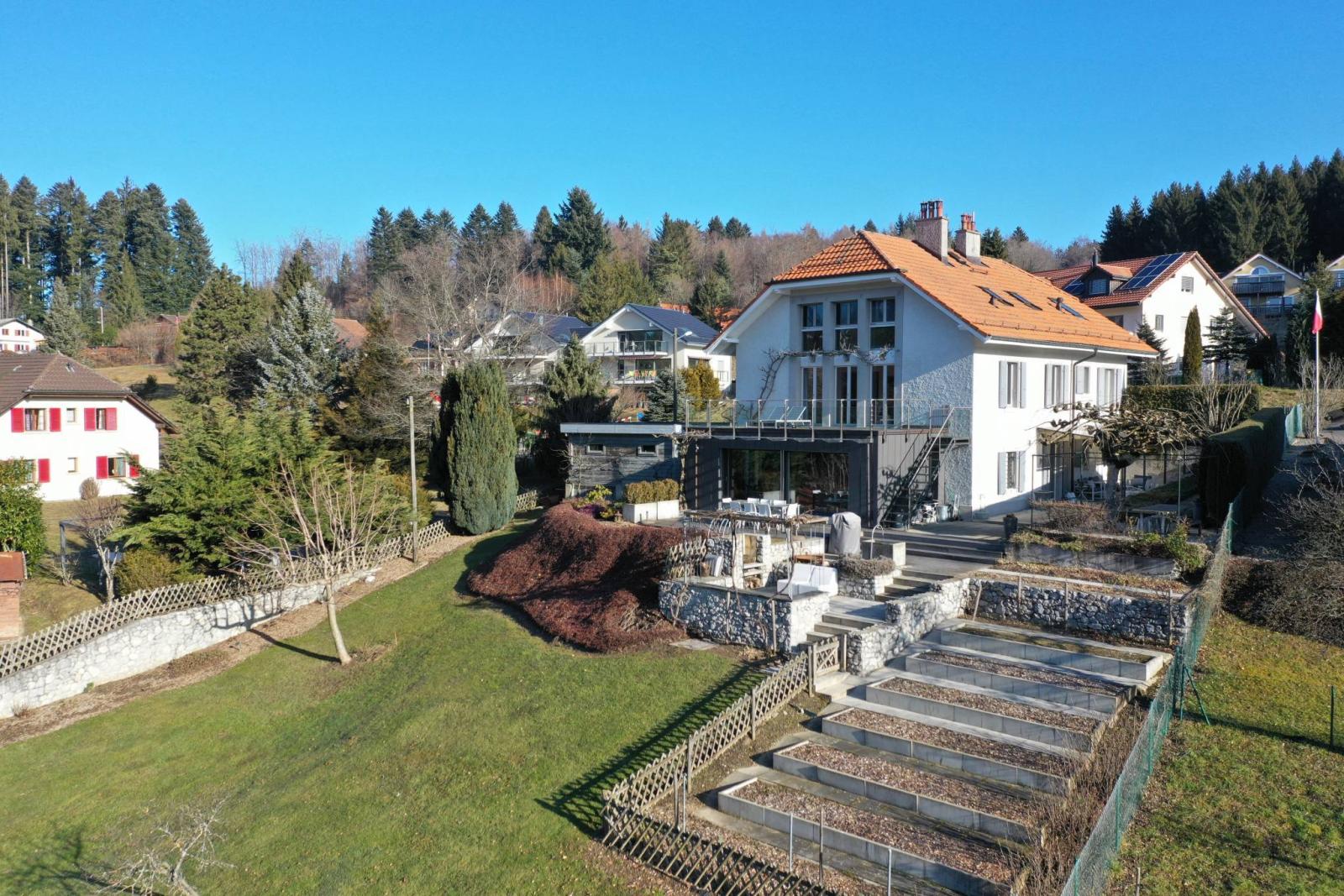 Hauts de Lausanne, maison de 7 pièces
