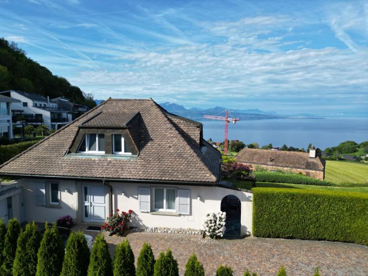 6-room detached villa with panoramic view
