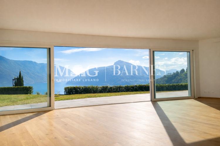 Lugano, Carona: 4.5-room apartment with garden and lake view