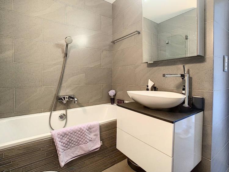 EL1rW_kaban-bien-5103683.jpg