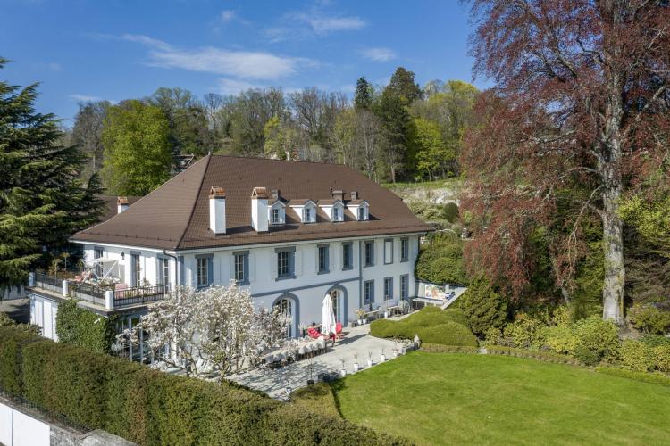 Prestigious property near Lausanne