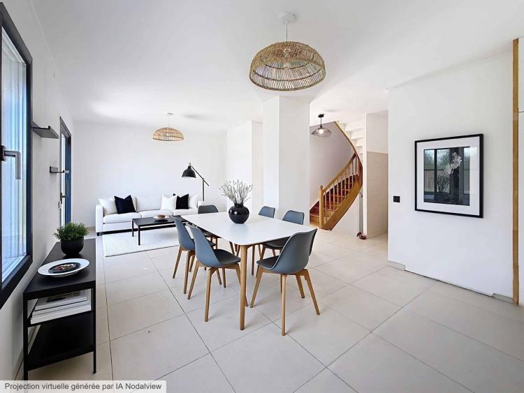 EXCLUSIVE - Charming little house on a beautiful plot