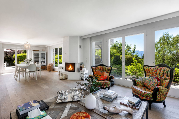 Detached 6.5-room villa with views of Lake Geneva