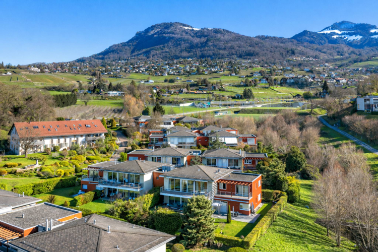 Beautiful apartment located in a quiet and secure residential area