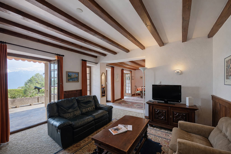 Exclusive – Village house in the heart of the resort