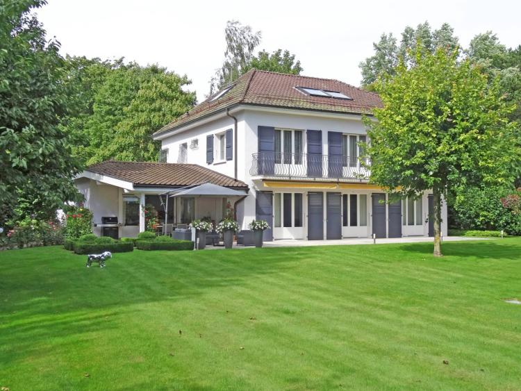 Beautiful property in absolute calm