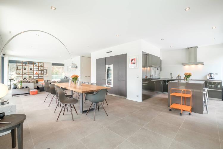 Superb 6-room apartment with terrace in a luxury residence