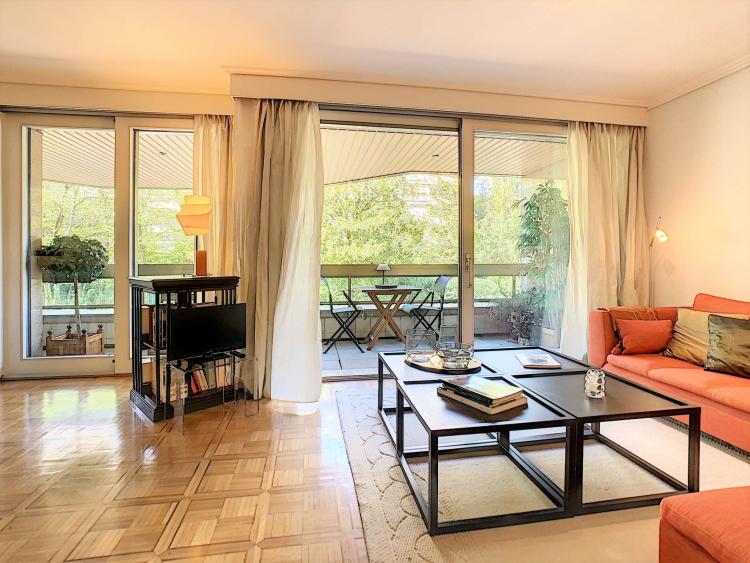 127 m² pied-à-terre close to the city center