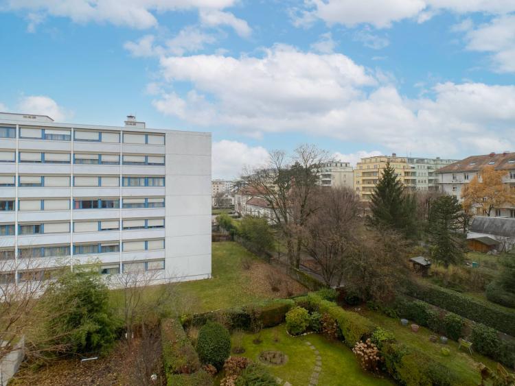 EXCLUSIVE: Pleasant 3-room apartment near the city center