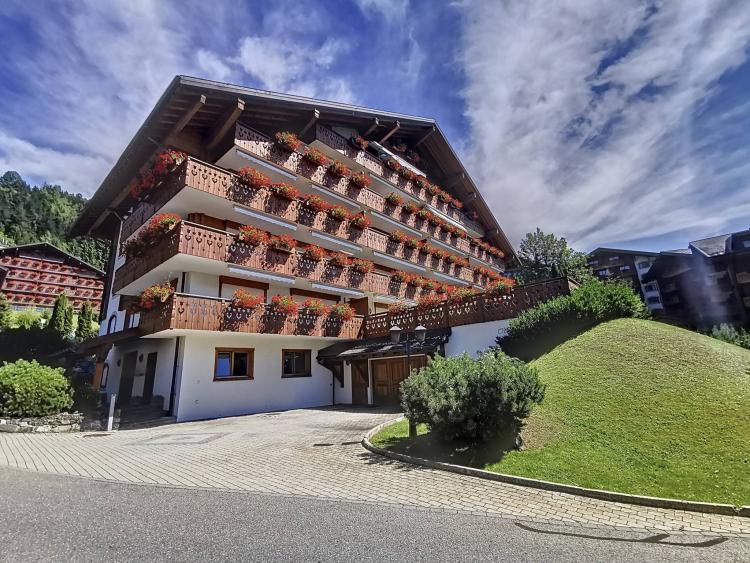 SKI-IN SKI-OUT! 3.5 room apartment at the foot of the ski slopes in Villars-sur-Ollon!