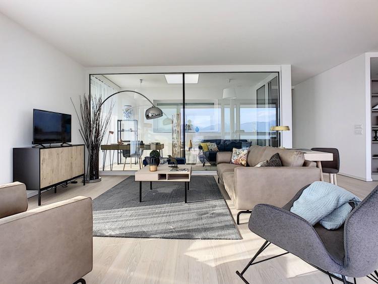 Stunning penthouse with swimming pool and wellness area