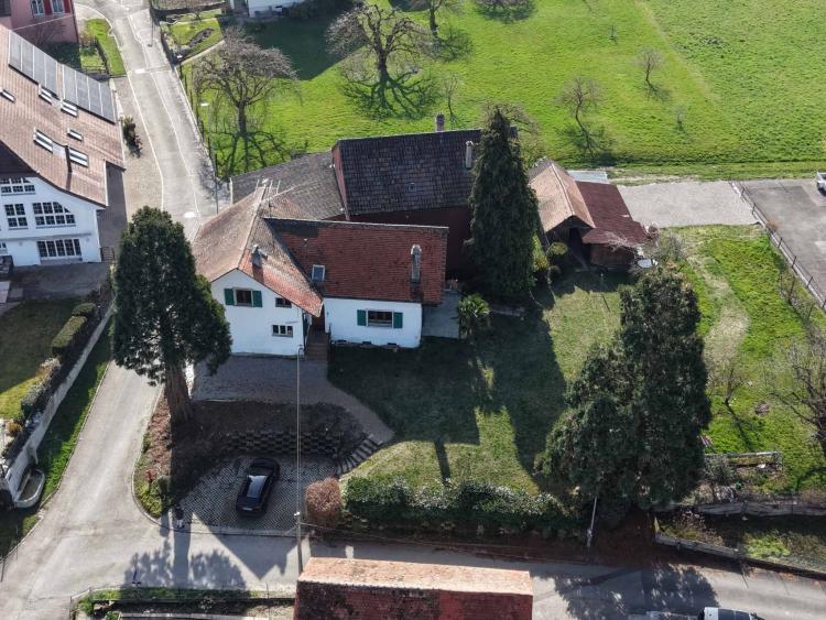 Detached house with potential for appreciation