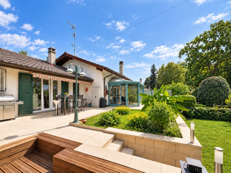 Charmante maison à deux pas du lac