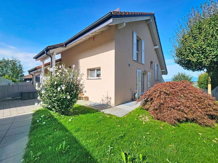Villa de charme de 4.5 pièces au cœur d’un cadre verdoyant