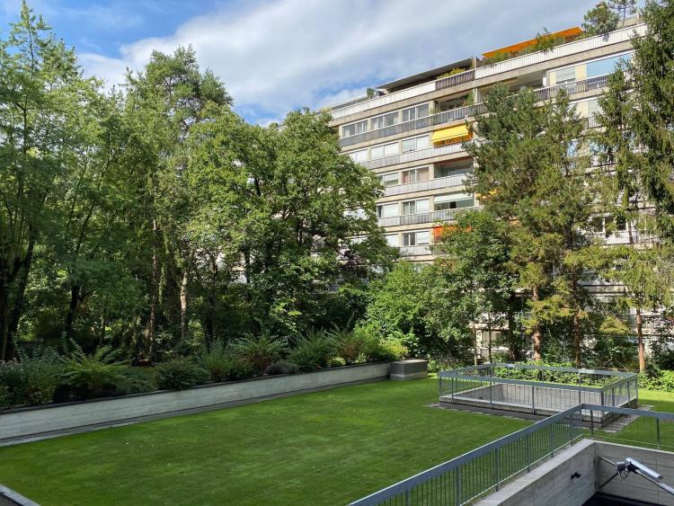 For investment 3-room apartment/office