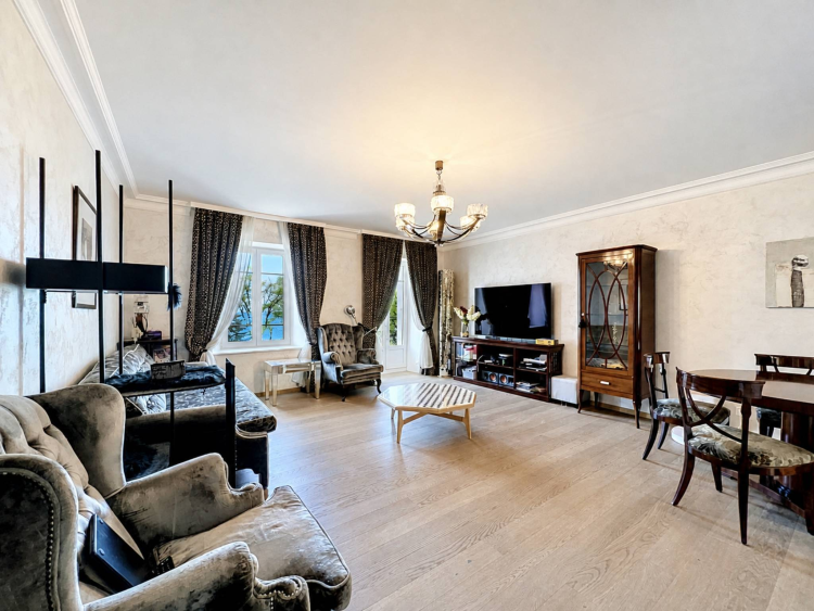 Magnificent 4.5-room apartment in the center of Montreux