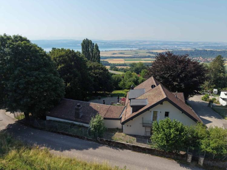 Large property with lake view