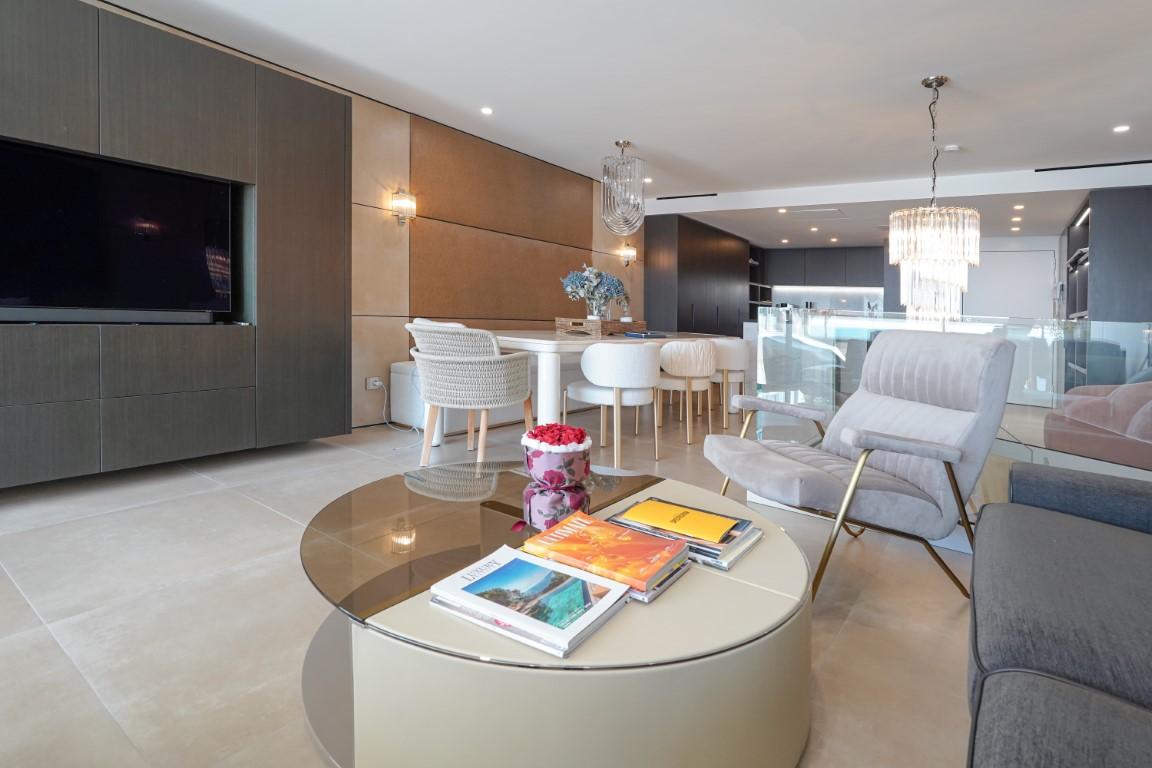 pXfei_salon_mc_star_barnes_valeri_agency_monaco_moyen_.jpg