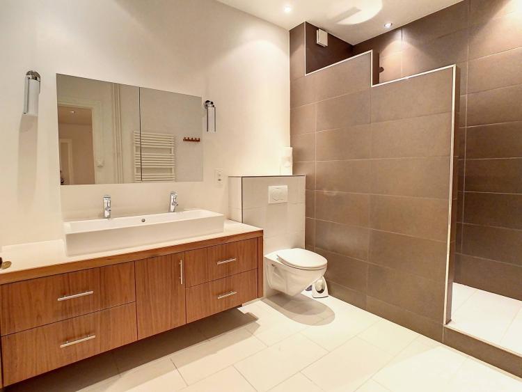 QMJfz_kaban-bien-5152690.jpg