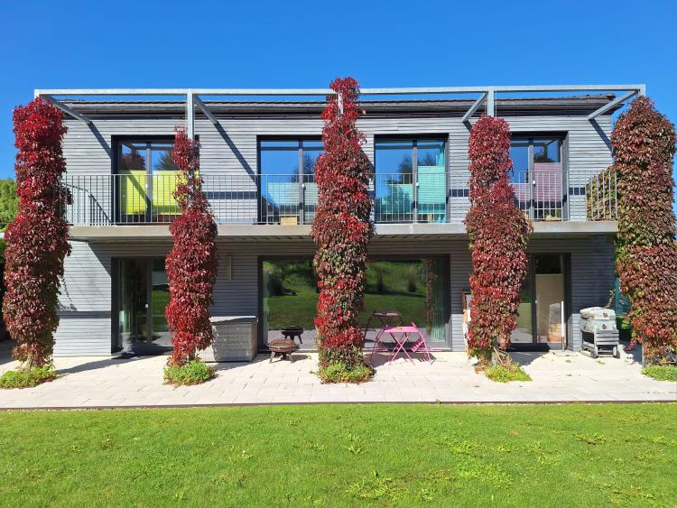 Contemporary MINERGIE villa in a privileged setting