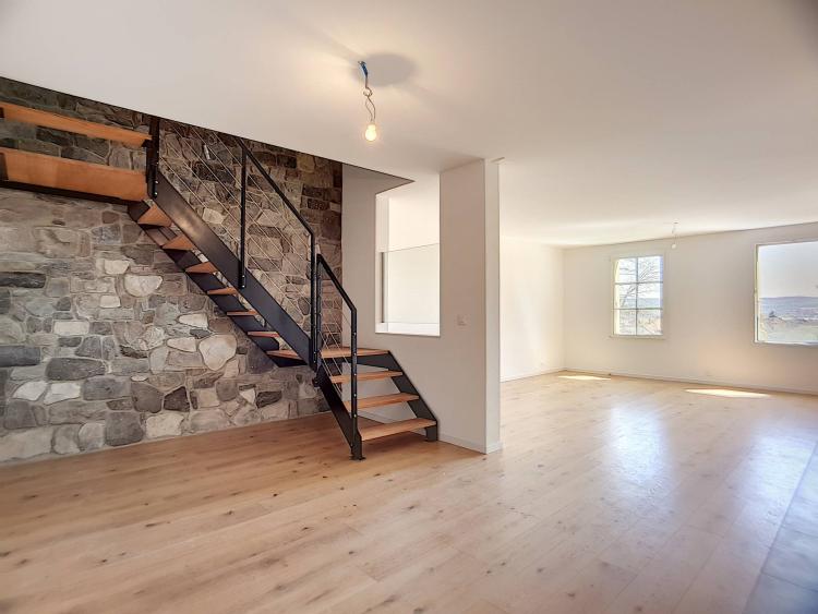 Lot 2 - Magnificent new 4.5 room duplex with vegetable garden