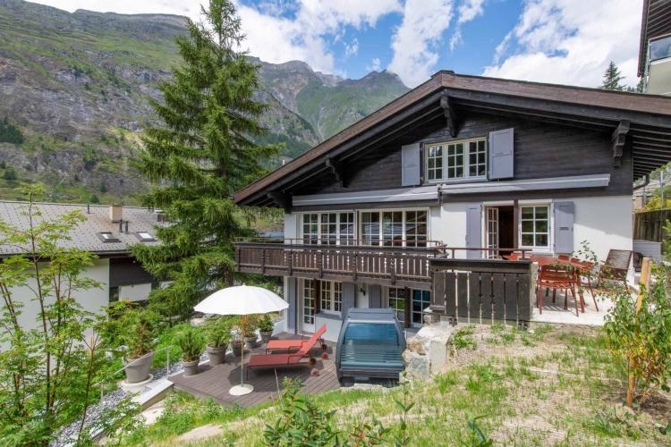 Exclusive chalet in the heart of the Alps in Zermatt