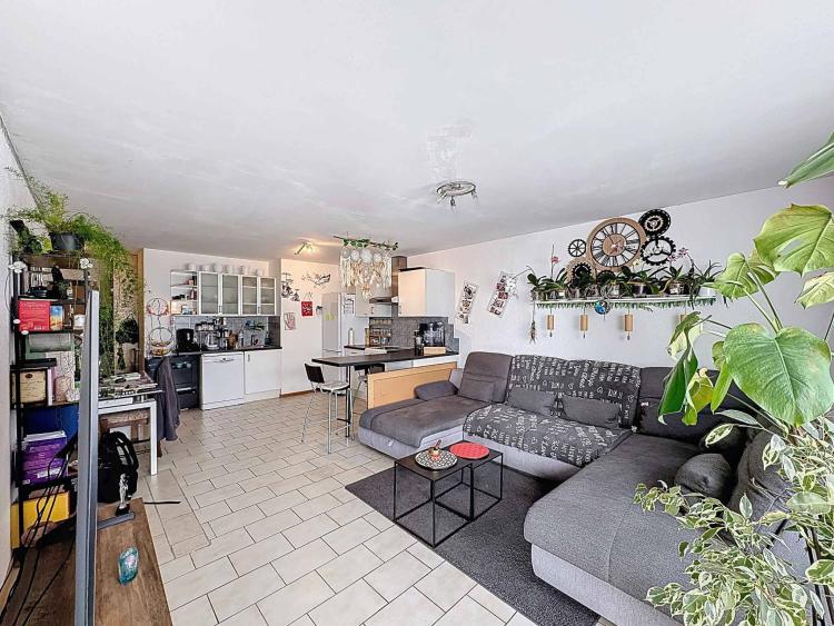 Rare opportunity: two apartments to be combined for a tailor-made project