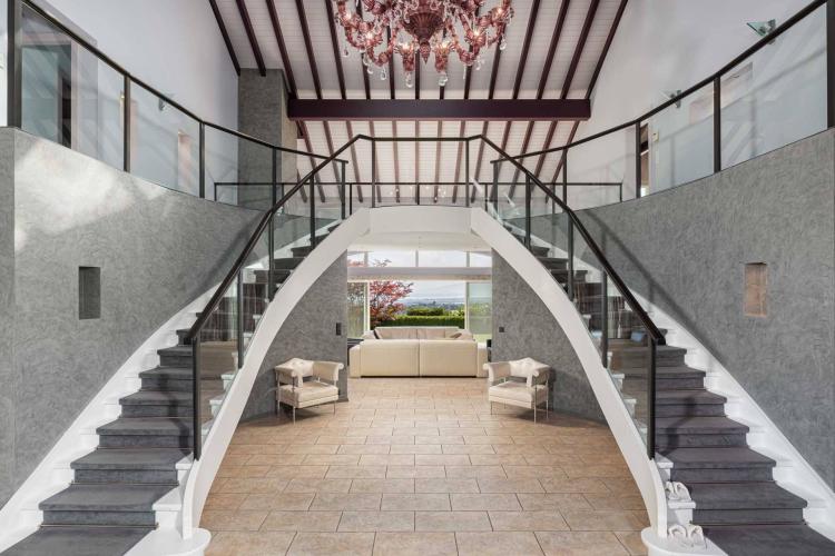 Incredible private property