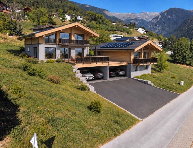New project – Detached larch chalet