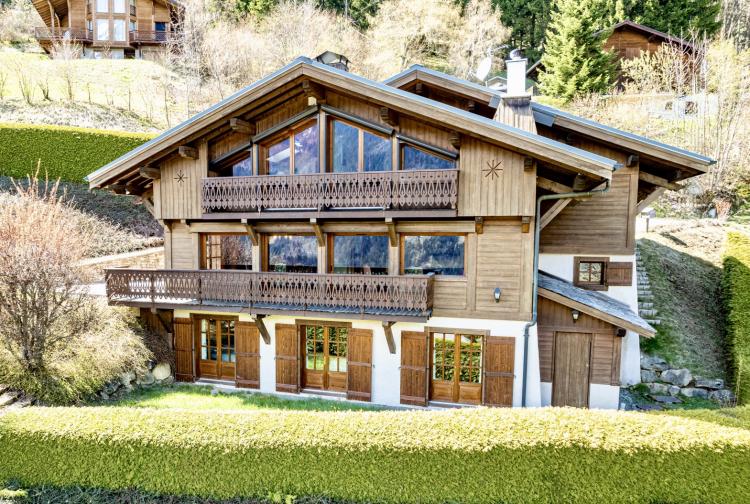 SAINT-NICOLAS-DE-VÉROCE - FAMILY CHALET WITH VIEWS OF MONT BLANC