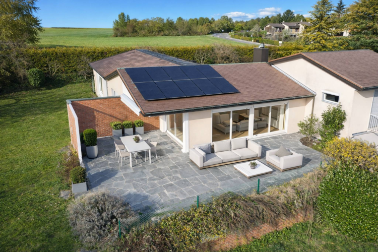 Charming architect-designed house in Romanel-sur-Lausanne