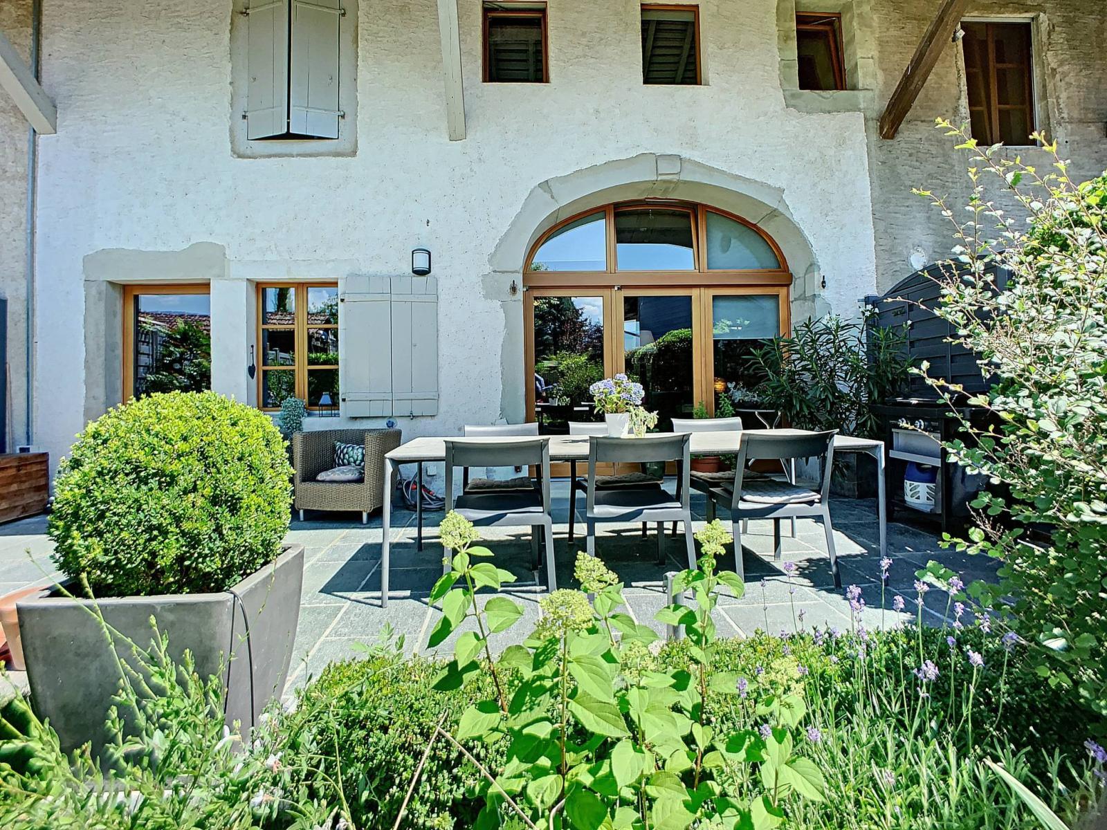 Magnificent family home in the heart of the Village